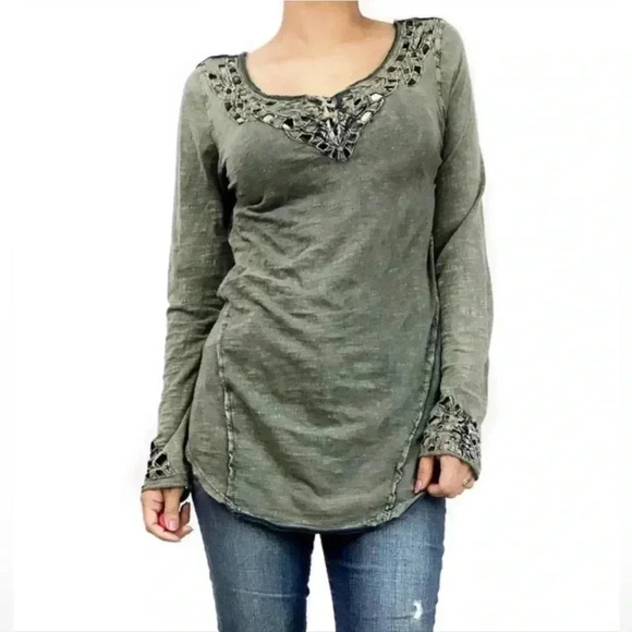 Free People Luna Washed Embroidered Cutout Henley Top M - Picture 1 of 9